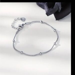 **Elegant & Simple 925 Starling Silver Bracelet